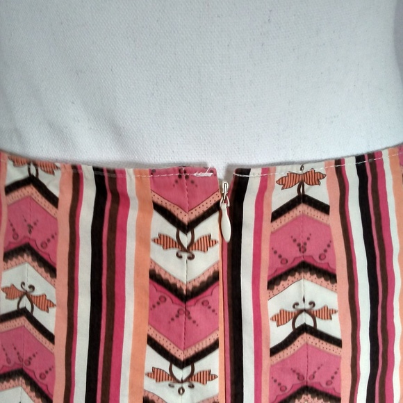 Ann Taylor Loft Skirt Chevron and Stripes Size 4 - Picture 5 of 7